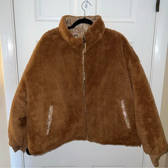 American Eagle Outfitters Floral Puffer Reversible Jacket - Brown - Picture 2 of 3